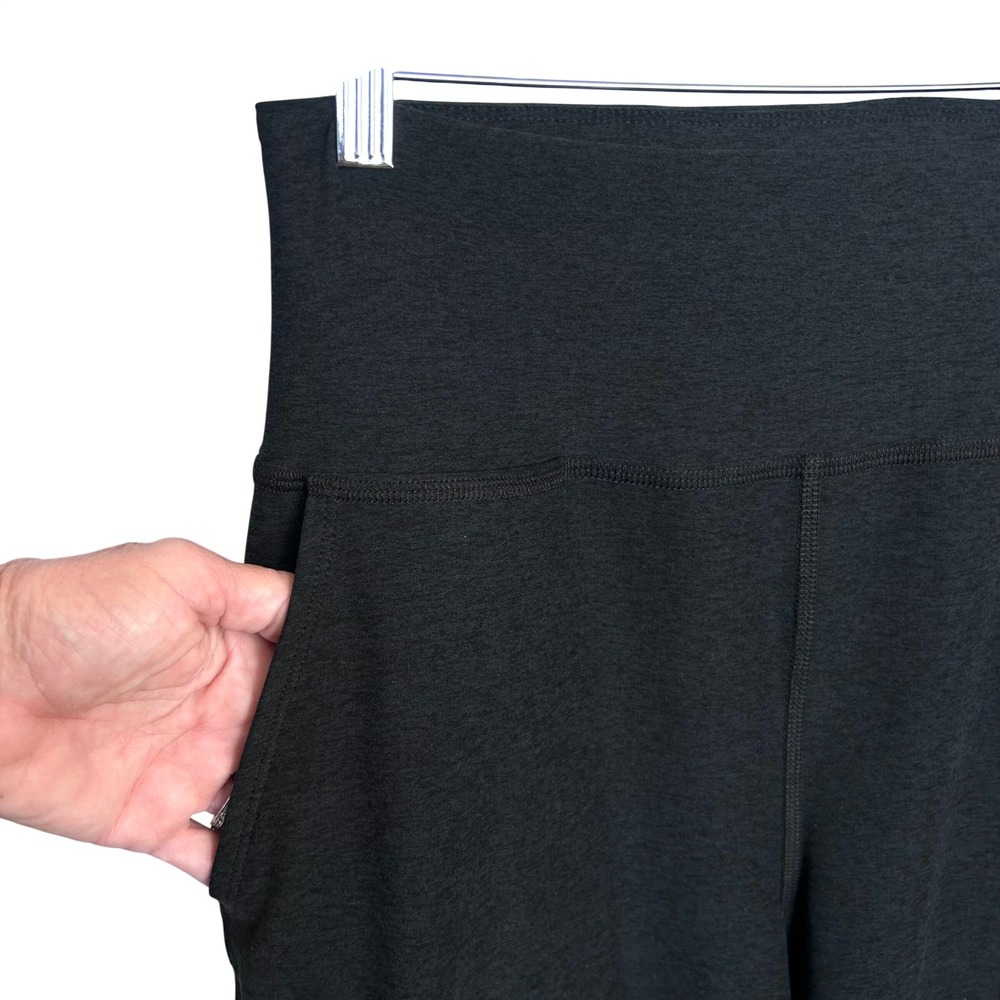 Beyond Yoga Spacedye High Waisted Wide Leg Pants Dark Gray Medium Pocket - Picture 8 of 10